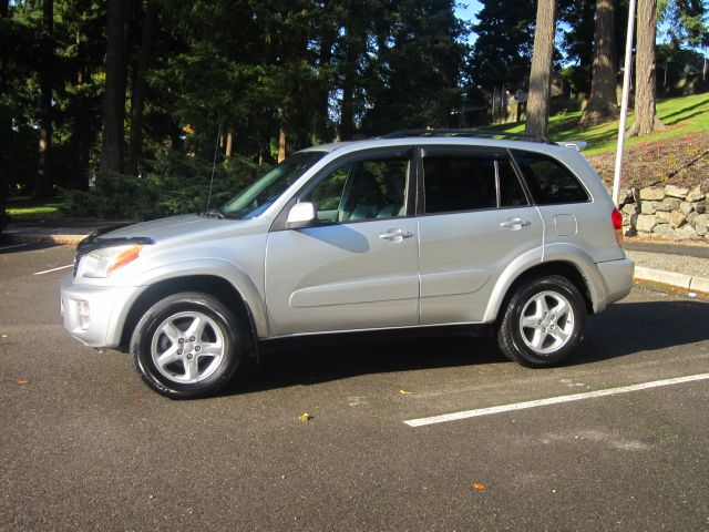 2003 Toyota RAV4 Ram 3500 Diesel 2-WD