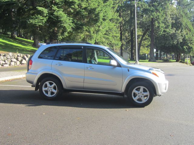 2003 Toyota RAV4 Ram 3500 Diesel 2-WD