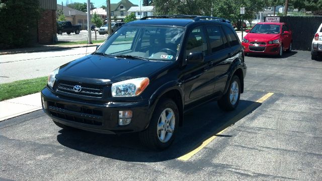 2003 Toyota RAV4 Ram 3500 Diesel 2-WD