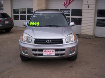 2003 Toyota RAV4 XLE W/moon-roof