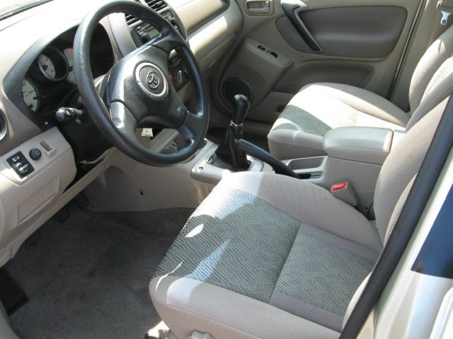 2003 Toyota RAV4 Ram 3500 Diesel 2-WD