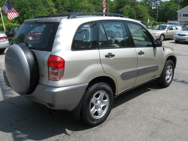 2003 Toyota RAV4 Ram 3500 Diesel 2-WD