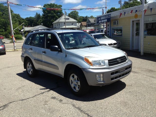 2003 Toyota RAV4 Ram 3500 Diesel 2-WD