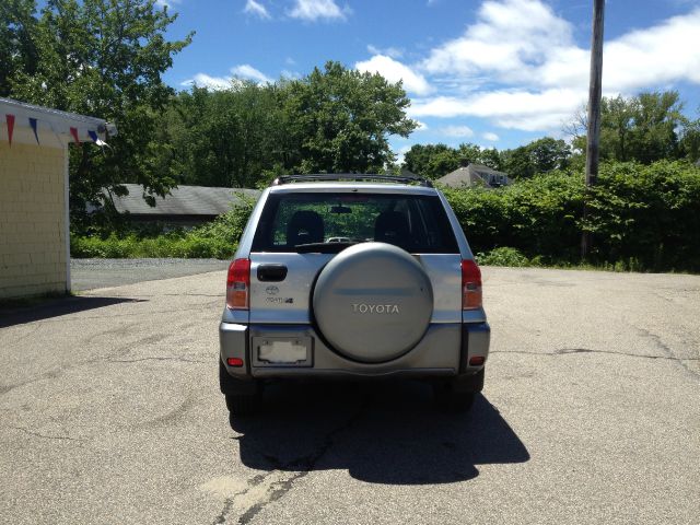 2003 Toyota RAV4 Ram 3500 Diesel 2-WD