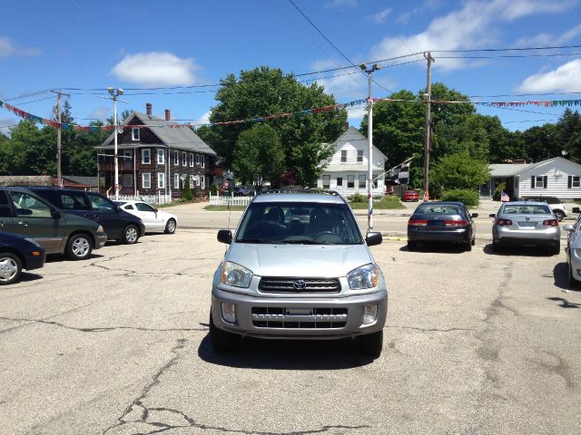 2003 Toyota RAV4 Ram 3500 Diesel 2-WD