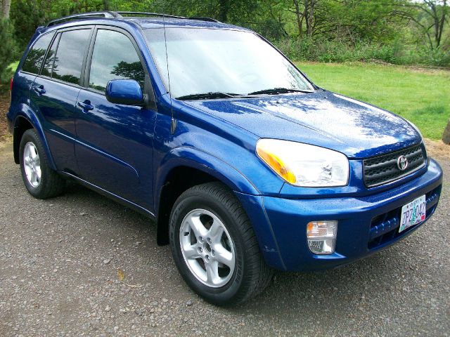 2003 Toyota RAV4 Ram 3500 Diesel 2-WD