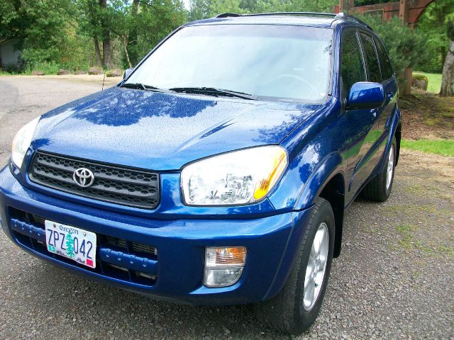 2003 Toyota RAV4 Ram 3500 Diesel 2-WD