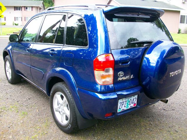 2003 Toyota RAV4 Ram 3500 Diesel 2-WD