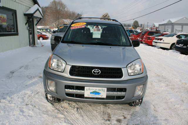 2003 Toyota RAV4 4dr Sdn XLE V6 Auto