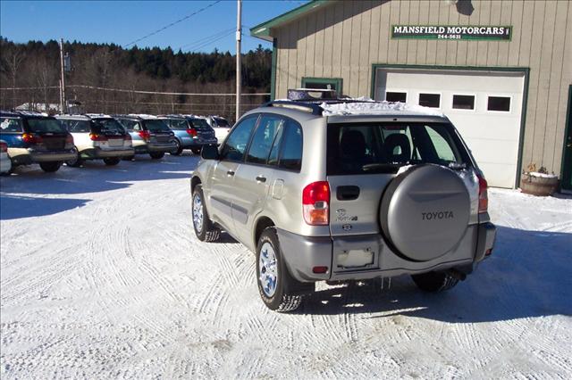 2003 Toyota RAV4 Base