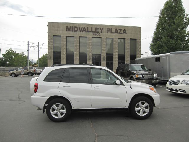 2004 Toyota RAV4 Ram 3500 Diesel 2-WD