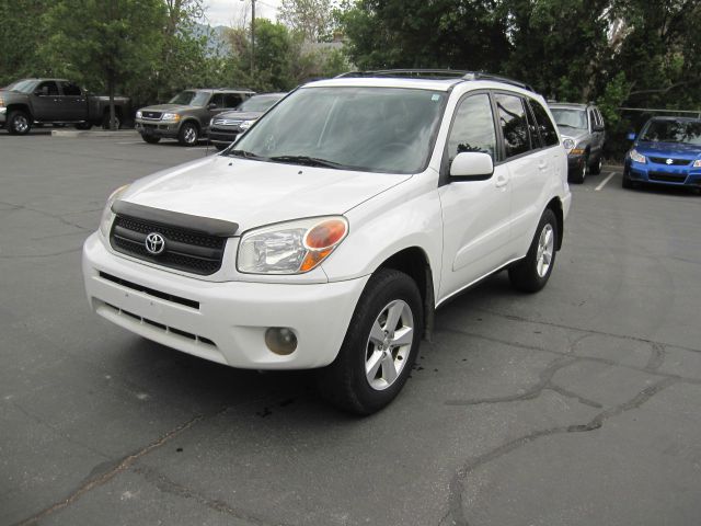 2004 Toyota RAV4 Ram 3500 Diesel 2-WD