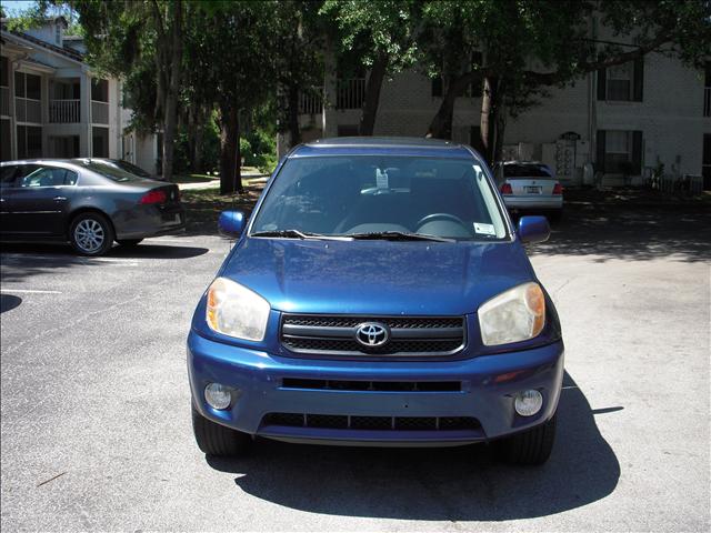 2004 Toyota RAV4 Unknown