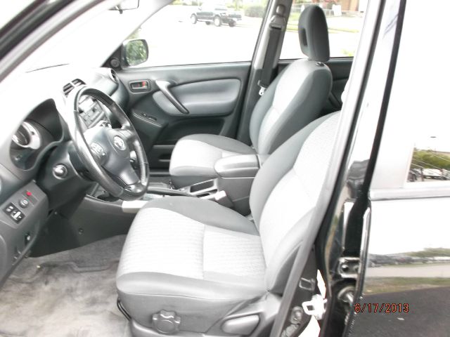 2004 Toyota RAV4 Xlt-2nd Bench-fwd-cd Player-5 Pass-1 Owner