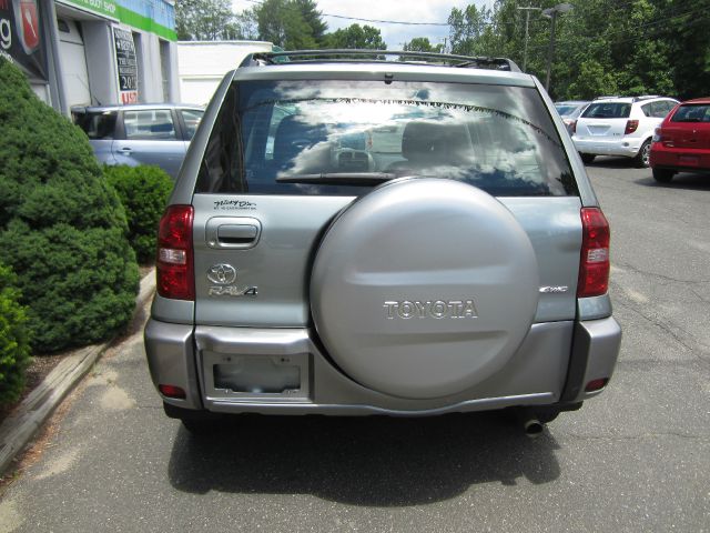 2004 Toyota RAV4 Ram 3500 Diesel 2-WD