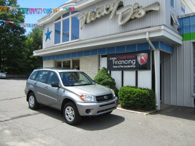 2004 Toyota RAV4 Ram 3500 Diesel 2-WD