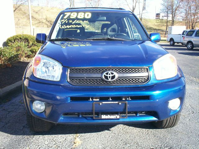 2004 Toyota RAV4 Ram 3500 Diesel 2-WD