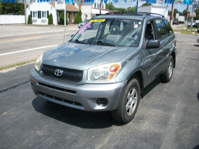 2004 Toyota RAV4 Ram 3500 Diesel 2-WD