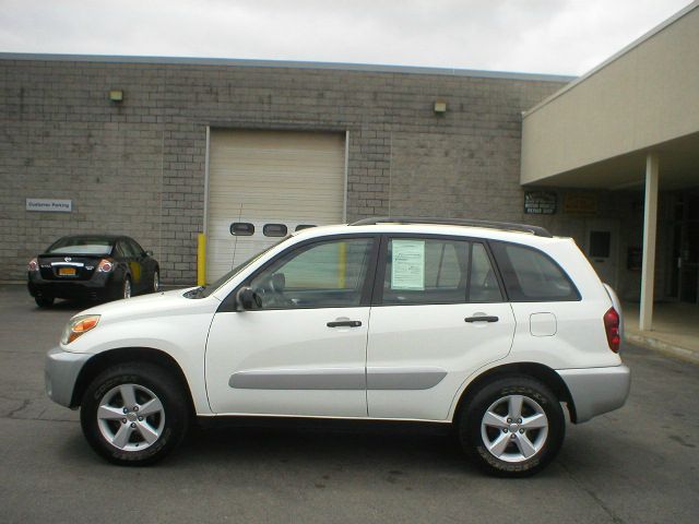 2004 Toyota RAV4 Ram 3500 Diesel 2-WD