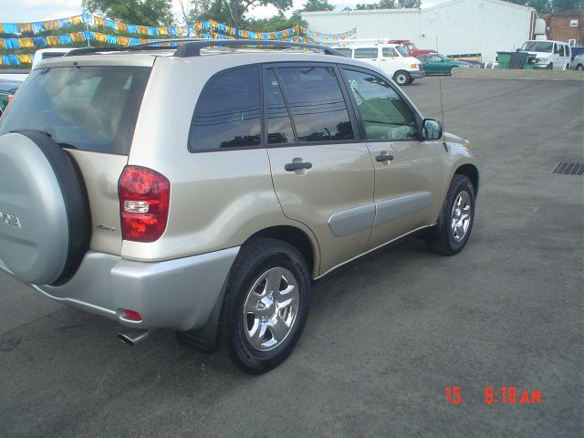 2004 Toyota RAV4 Ram 3500 Diesel 2-WD