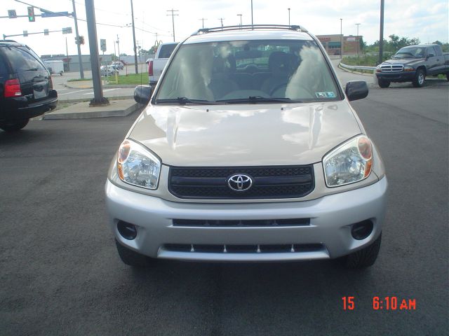 2004 Toyota RAV4 Ram 3500 Diesel 2-WD