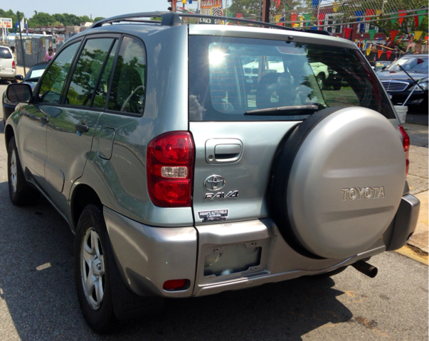 2005 Toyota RAV4 Ram 3500 Diesel 2-WD