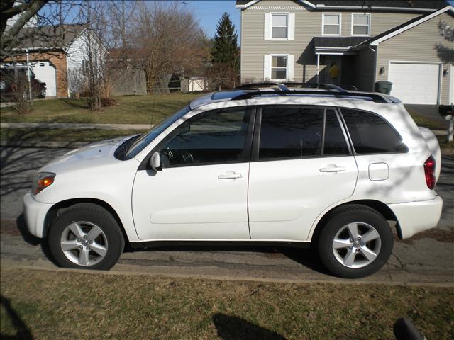 2005 Toyota RAV4 Unknown