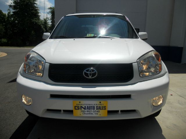 2005 Toyota RAV4 Ram 3500 Diesel 2-WD