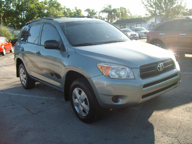 2006 Toyota RAV4 With Upgraded Wheels