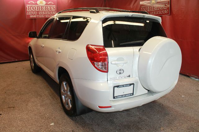 2006 Toyota RAV4 All-weather Pack