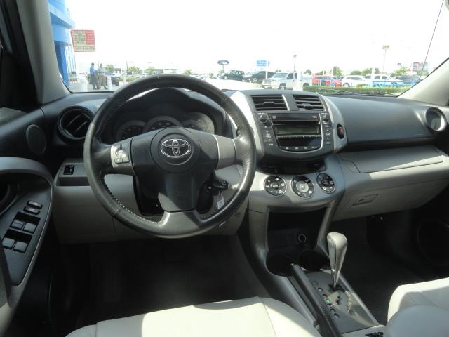 2006 Toyota RAV4 SLT 25