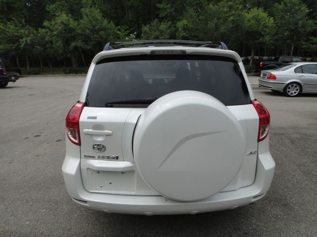 2007 Toyota RAV4 All-weather Pack