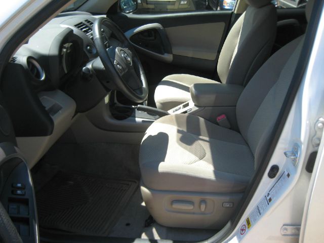 2007 Toyota RAV4 All-weather Pack