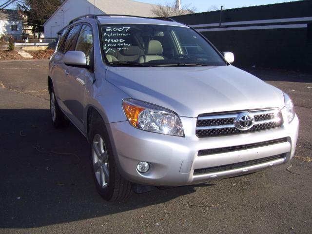 2007 Toyota RAV4 SLT 25