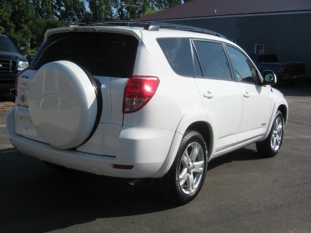 2007 Toyota RAV4 W/t-tops