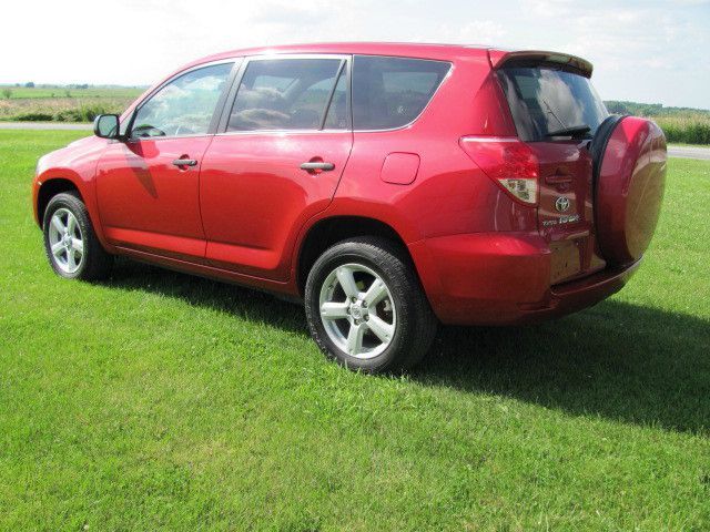 2008 Toyota RAV4 Ram 3500 Diesel 2-WD