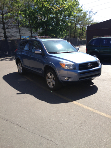 2008 Toyota RAV4 SE V-6