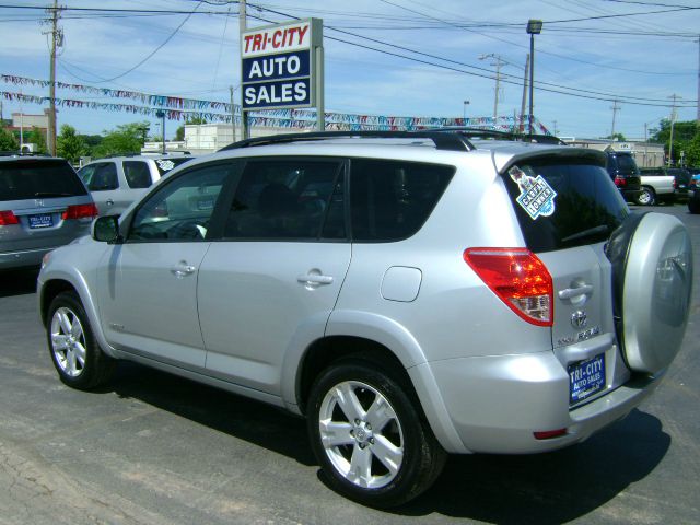 2008 Toyota RAV4 SE V-6