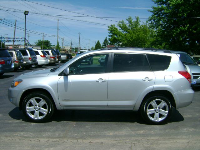 2008 Toyota RAV4 SE V-6