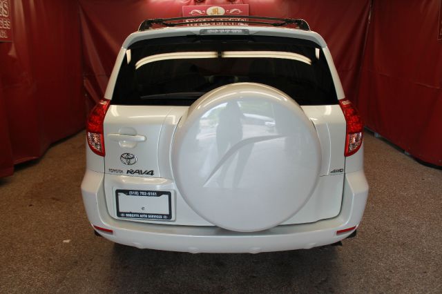 2008 Toyota RAV4 All-weather Pack