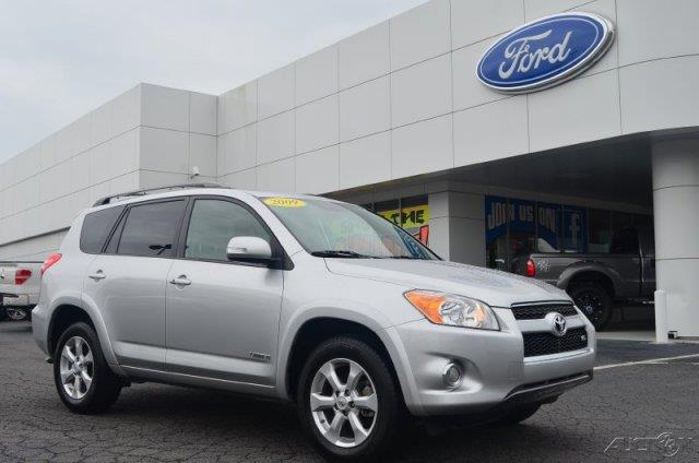 2009 Toyota RAV4 SLT 25