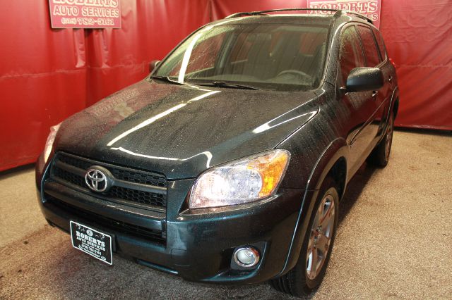 2009 Toyota RAV4 SE V-6