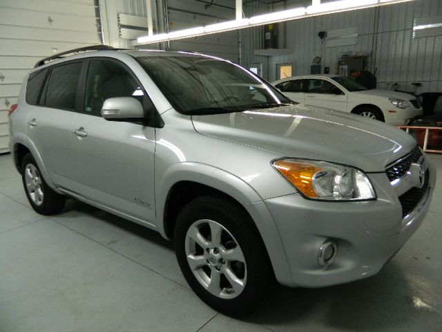 2010 Toyota RAV4 A8L Quattro