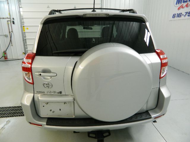 2010 Toyota RAV4 A8L Quattro