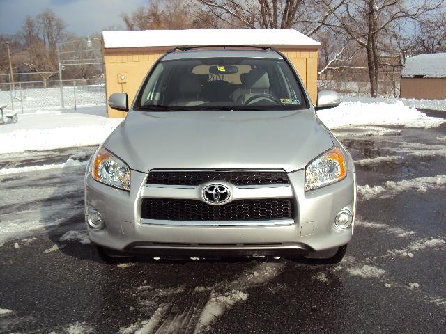 2010 Toyota RAV4 SLT 25