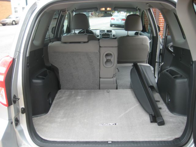 2010 Toyota RAV4 ES LX