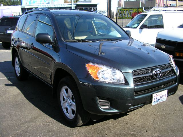 2010 Toyota RAV4 SLT 25