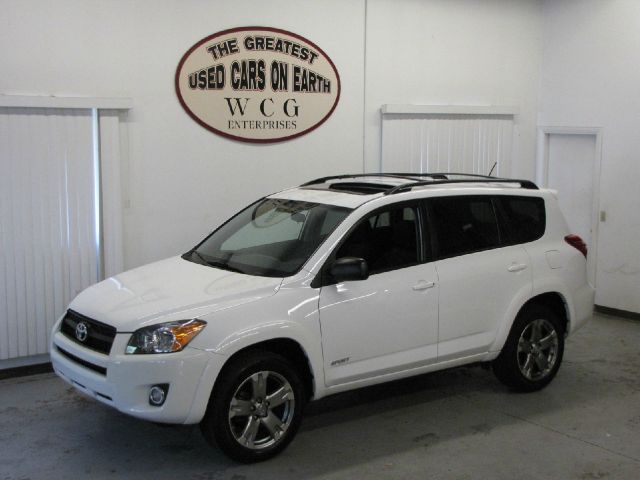 2010 Toyota RAV4 SE V-6