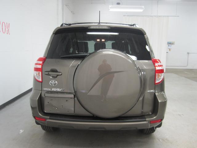 2010 Toyota RAV4 SLT 25