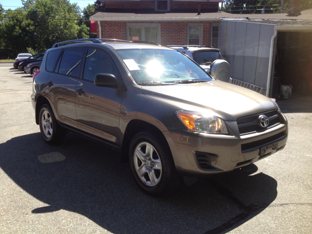 2010 Toyota RAV4 Ram 3500 Diesel 2-WD